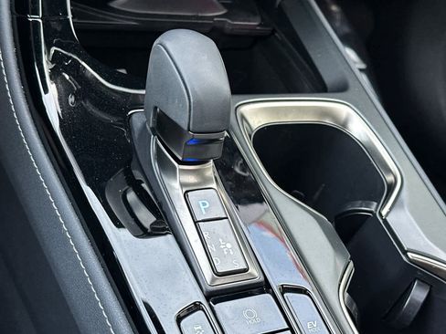 Certified 2025 Lexus NX 350h AWD w/ Accessory Package (2T) image 24