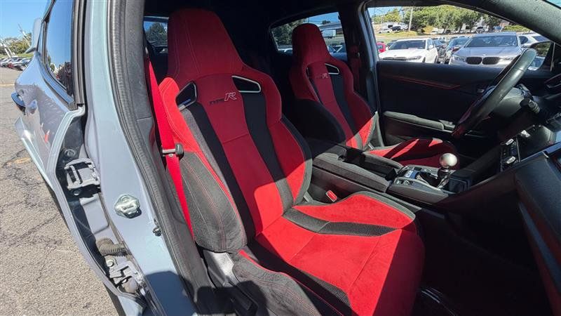 Used 2019 Honda Civic Type R image 8