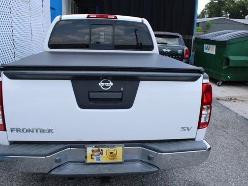 Used 2019 Nissan Frontier SV RWD image 7