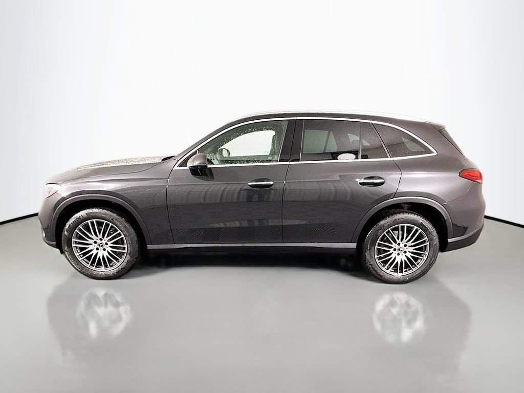 Certified 2026 Mercedes-Benz GLC 300 4MATIC image 4
