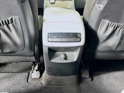 Used 2024 Hyundai Palisade SE FWD image 26