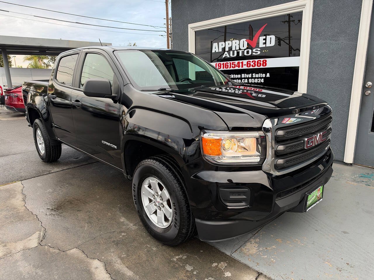 Used 2018 GMC Canyon 2WD Crew Cab w/ Trailering Package image 1