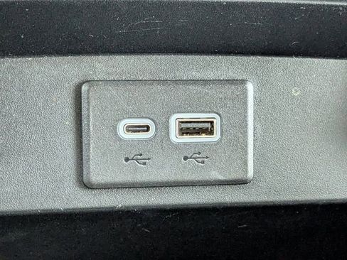 Certified 2023 Chevrolet Tahoe LT image 28