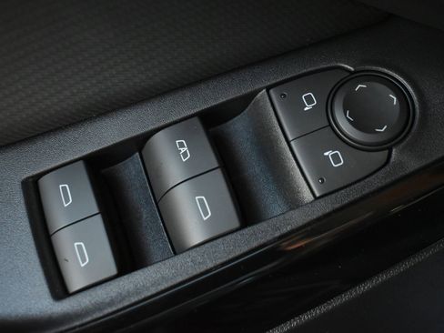 New 2026 Chevrolet Equinox LT image 13