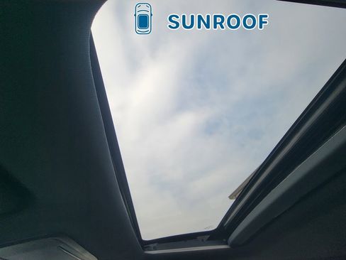 Used 2023 Honda CR-V Sport Touring image 31