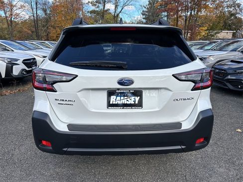 New 2025 Subaru Outback Premium image 7