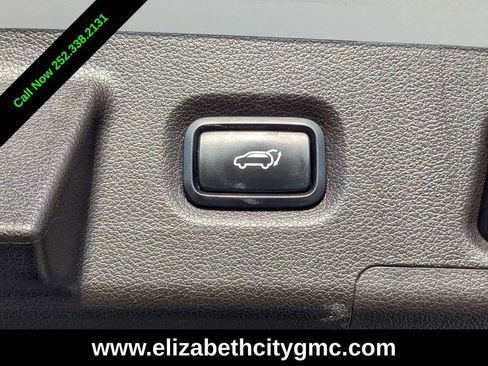 Used 2020 Hyundai Santa Fe Limited w/ Cargo Package image 15