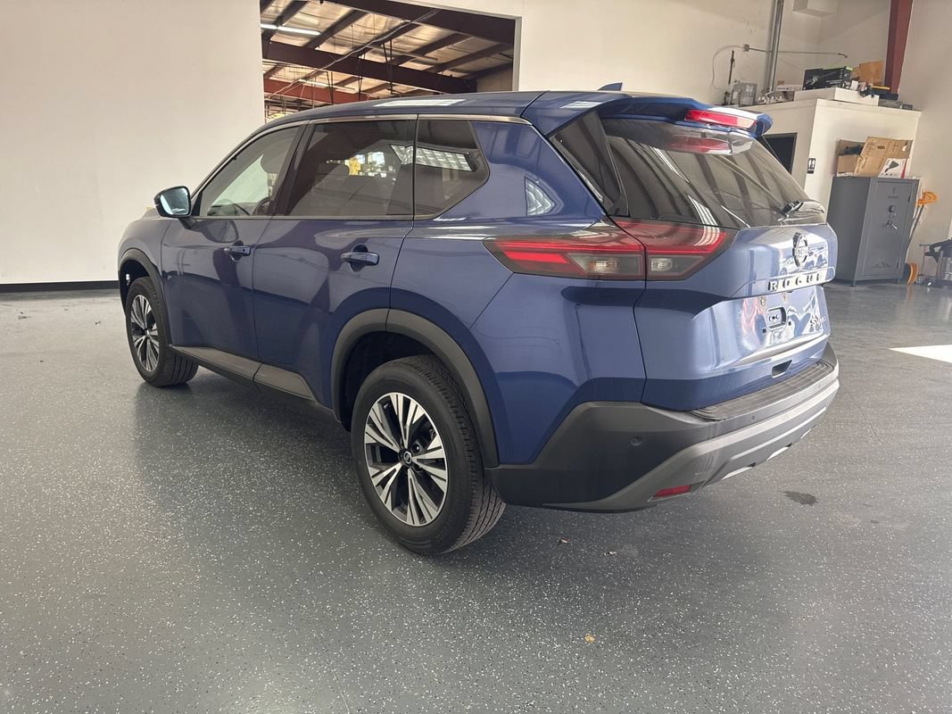 Used 2021 Nissan Rogue SV AWD/4WD image 6