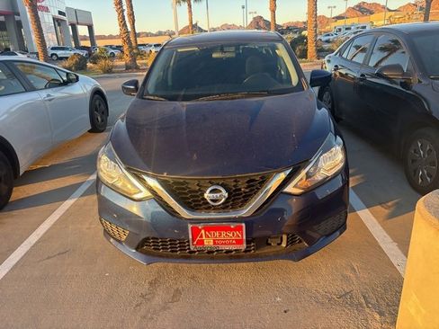Used 2019 Nissan Sentra S image 2