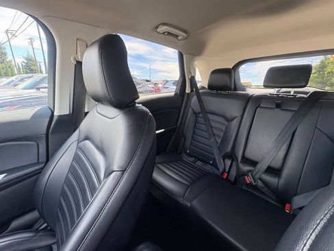 Used 2024 Ford Edge SEL AWD/4WD image 40