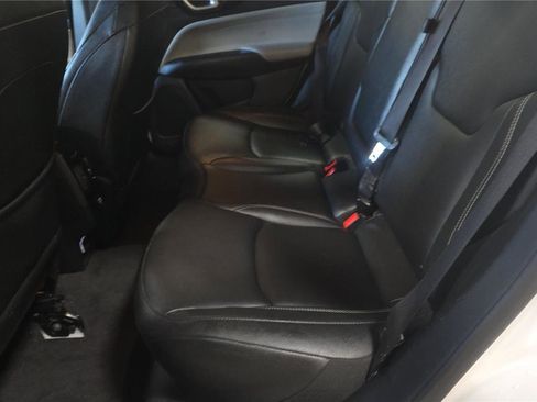 Used 2025 Jeep Compass Limited AWD/4WD image 13