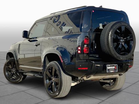 Used 2023 Land Rover Defender 90 X-Dynamic SE image 11