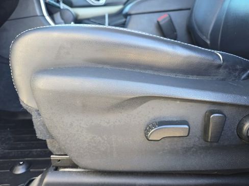 Used 2019 Subaru Ascent Limited image 30