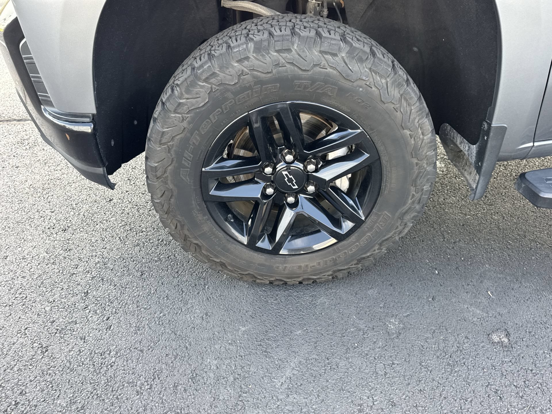 Certified 2021 Chevrolet Silverado 1500 LT Trail Boss w/ Convenience Package II AWD/4WD image 10