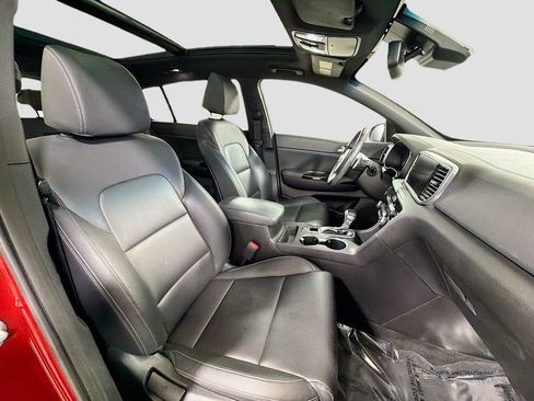 Used 2022 Kia Sportage Nightfall Edition w/ Nighfall AWD Premium Package image 29