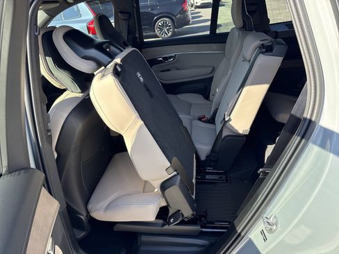 New 2026 Volvo XC90 B6 Plus w/ Protection Package Premier image 14