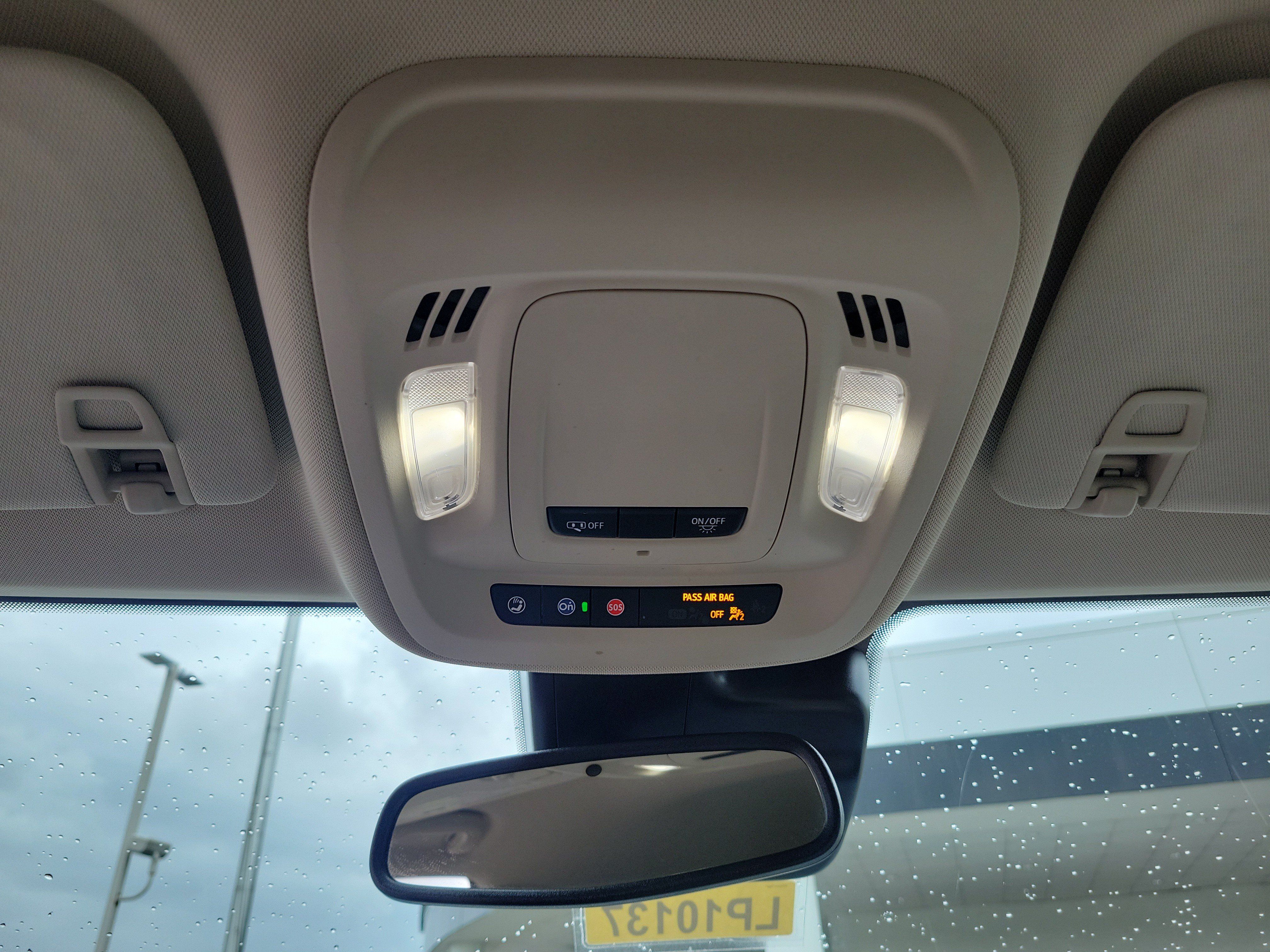 Used 2023 Buick Envision Essence AWD/4WD image 31