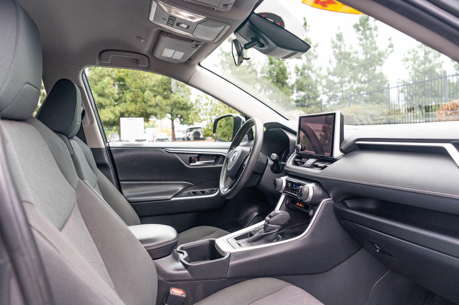 Certified 2024 Toyota RAV4 XLE FWD image 20