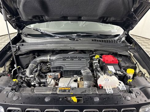 Used 2020 Jeep Renegade Trailhawk image 20