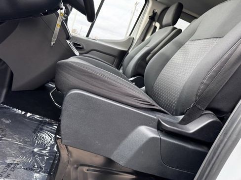 Certified 2023 Ford Transit 350 XLT image 5