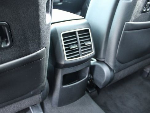 Used 2025 Kia Sportage SX image 38