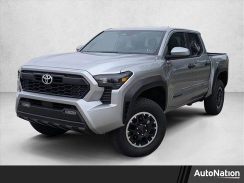 Used 2025 Toyota Tacoma TRD Off-Road AWD/4WD image 1