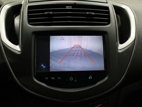 Used 2016 Chevrolet Trax LS FWD image 14