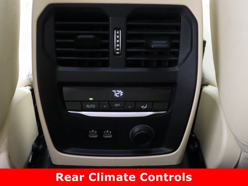 Used 2020 BMW 330i Sedan w/ Convenience Package image 33