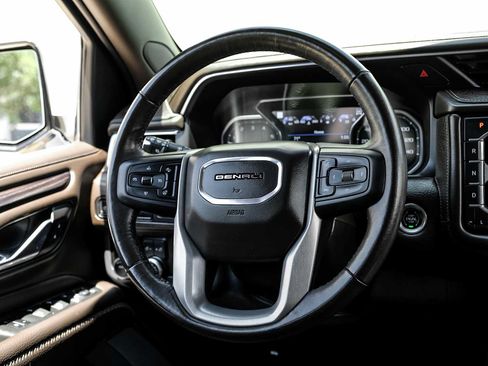 Used 2021 GMC Yukon Denali w/ Denali Premium Package AWD/4WD image 20