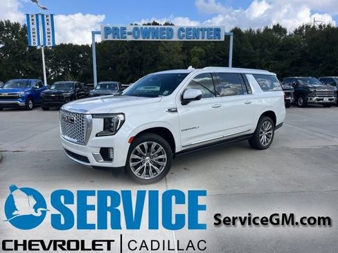 Used 2021 GMC Yukon XL Denali w/ Denali Premium Package RWD image 1