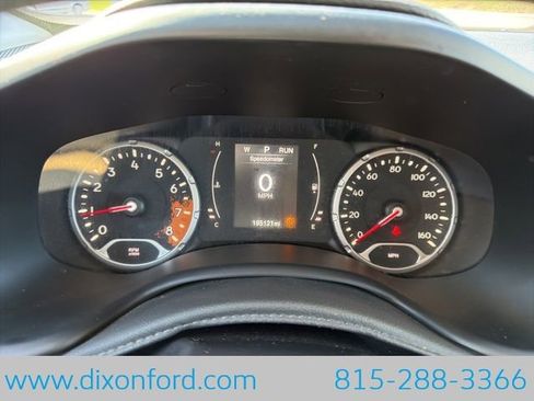 Used 2016 Jeep Renegade Sport w/ Power & Air Group AWD/4WD image 17