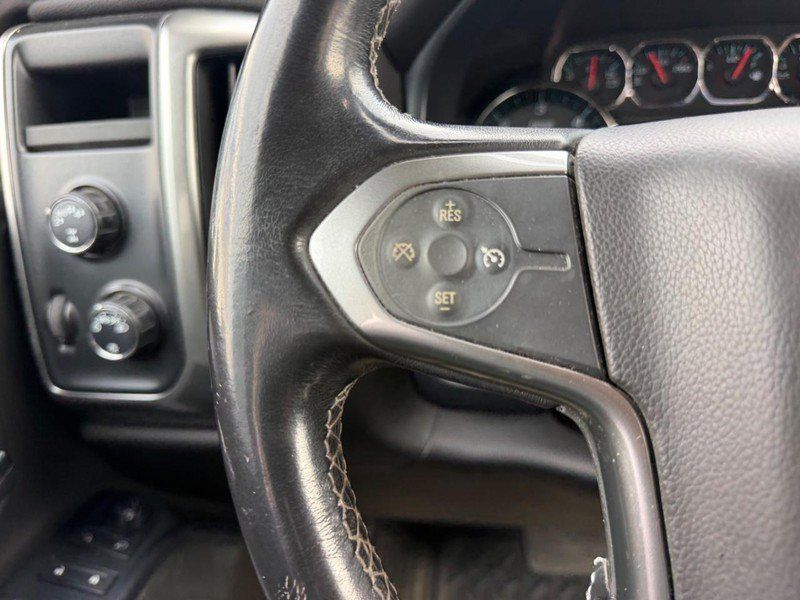 Used 2019 Chevrolet Silverado 1500 LT AWD/4WD image 11