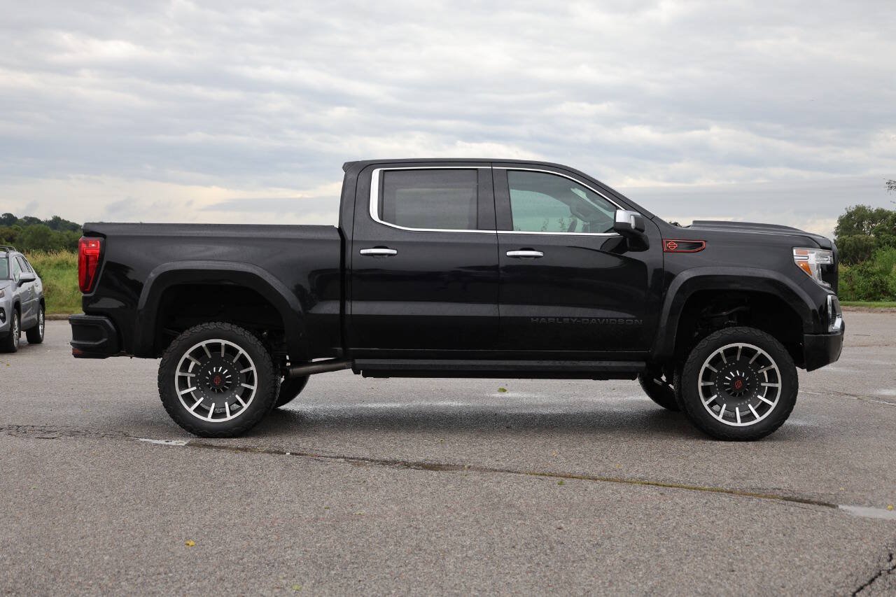 Used 2022 GMC Sierra 1500 SLT w/ SLT Premium Plus Package AWD/4WD image 7