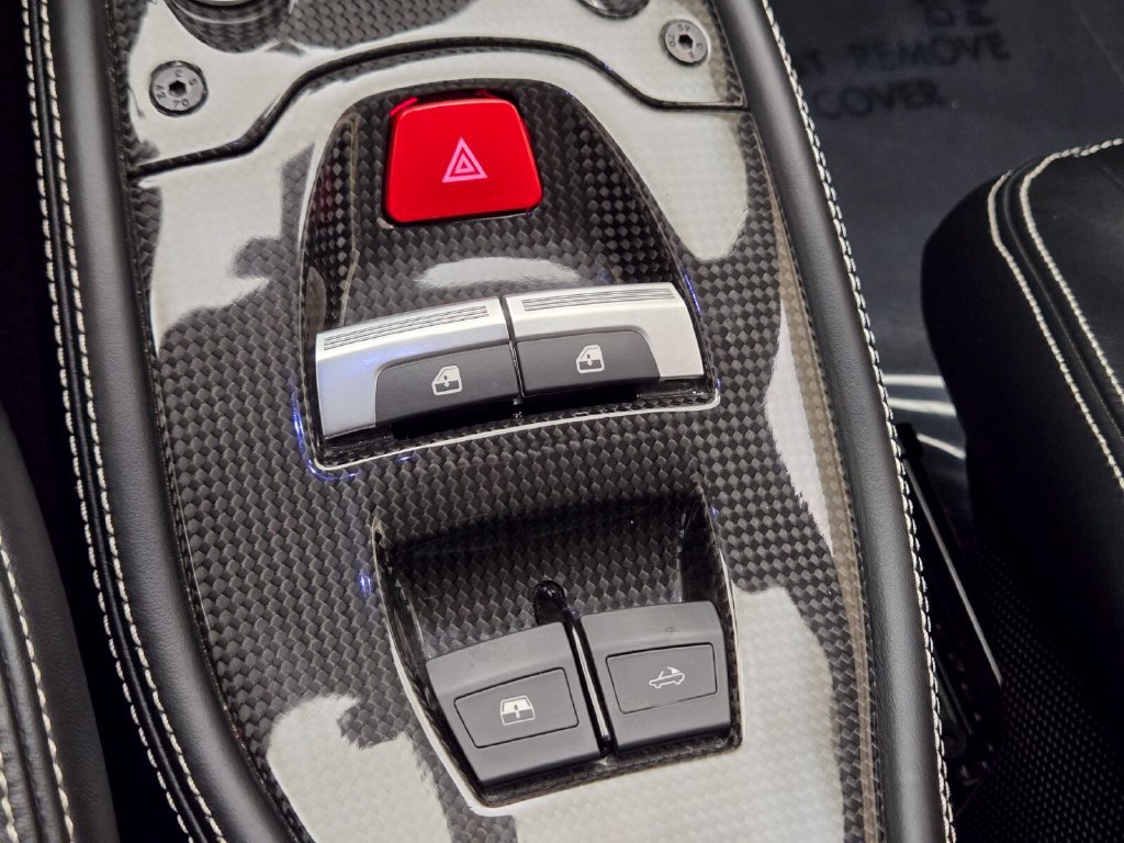 Used 2013 Ferrari 458 Spider RWD image 44
