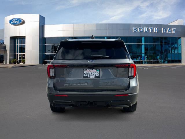 Certified 2025 Ford Explorer ST-Line w/ Premium Package RWD image 4