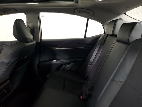 Used 2025 Toyota Camry XLE w/ Premium Plus Package FWD image 11