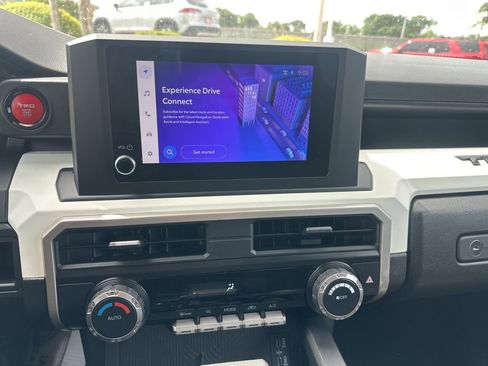 Used 2024 Toyota Tacoma TRD Off-Road image 11