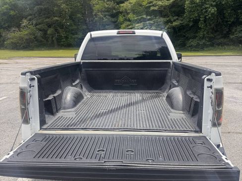 Used 2010 Ford F150 XL RWD image 12