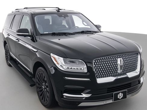 Used 2018 Lincoln Navigator Reserve w/ Technology Package image 1