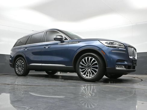 Used 2020 Lincoln Aviator Reserve w/ Equipment Group 201A AWD/4WD image 43