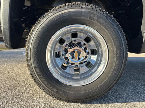 New 2026 Chevrolet Silverado 3500 LTZ w/ LTZ Convenience Package image 35