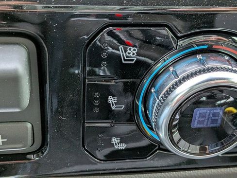 New 2026 GMC Sierra 1500 SLT w/ SLT Premium Plus Package AWD/4WD image 25