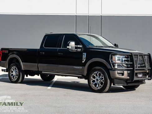 Used 2022 Ford F250 King Ranch w/ King Ranch Ultimate Package image 12