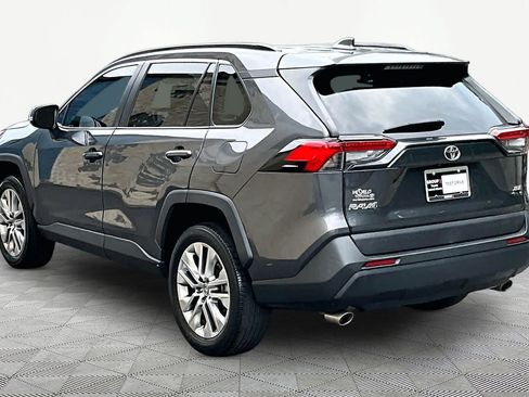 Used 2023 Toyota RAV4 XLE Premium FWD image 12