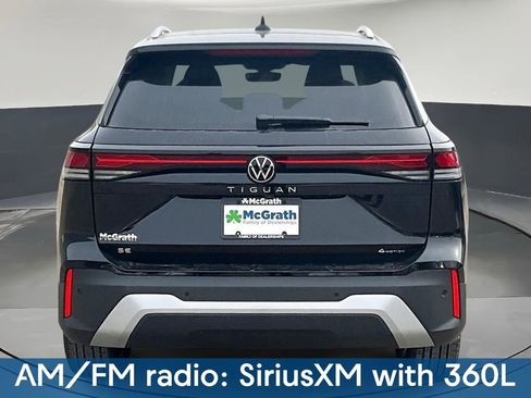 New 2026 Volkswagen Tiguan SE image 4