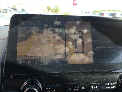 Used 2023 Nissan Armada SL w/ Captain's Chairs Package image 20