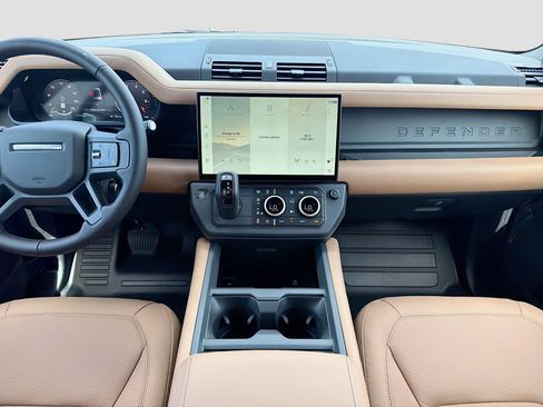 New 2026 Land Rover Defender 130 X-Dynamic SE AWD/4WD image 19