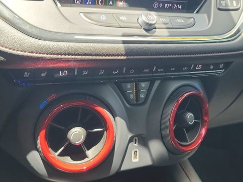 Used 2022 Chevrolet Blazer RS w/ Enhanced Convenience Package FWD image 30