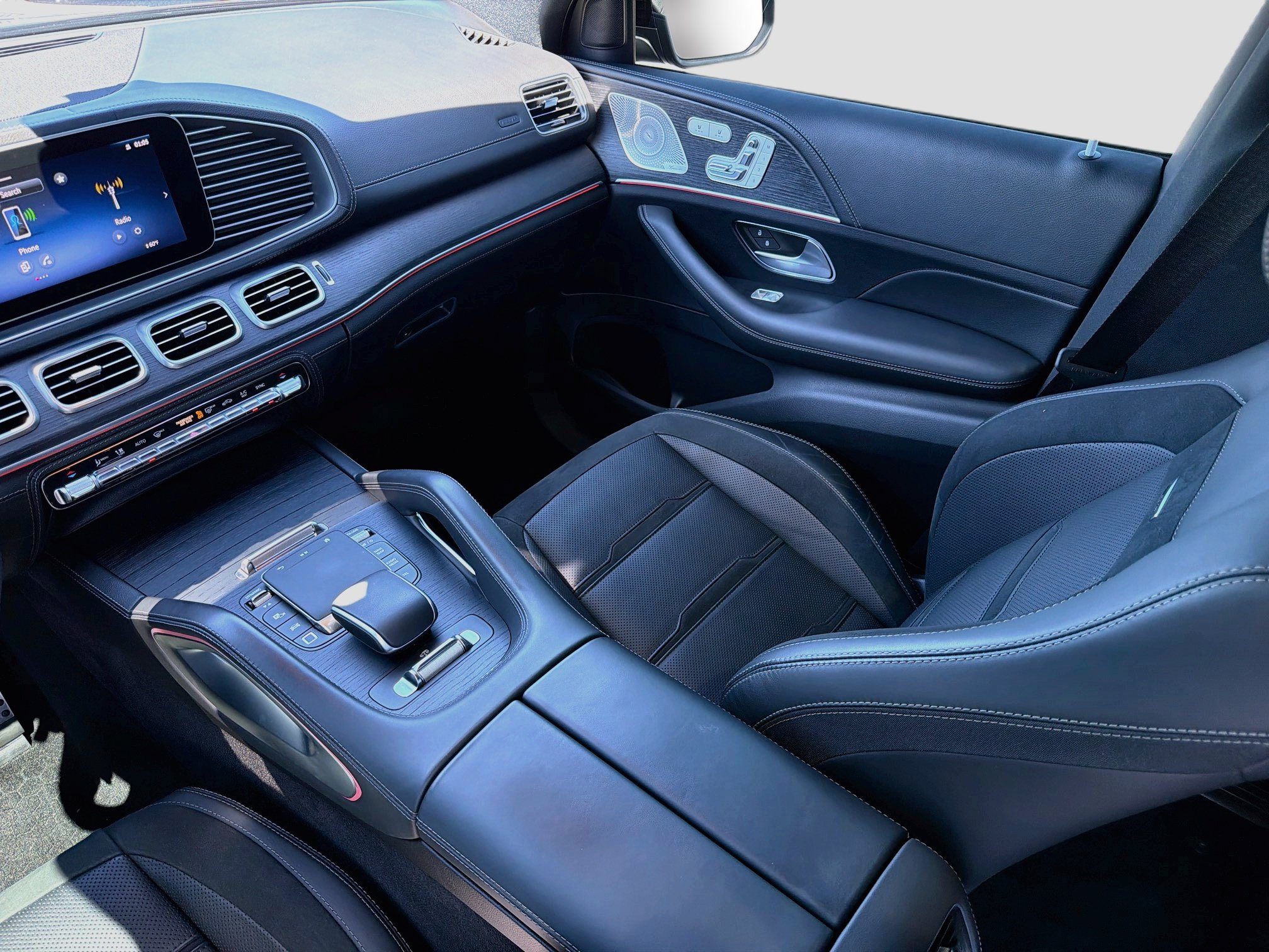 Used 2025 Mercedes-Benz GLE 53 AMG 4MATIC Coupe image 19