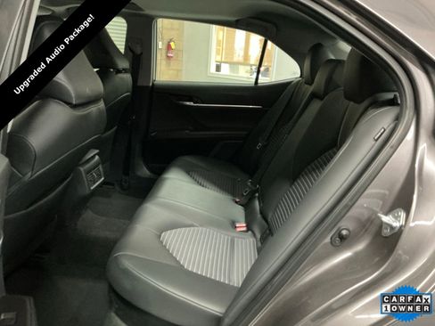 Used 2023 Toyota Camry SE image 16